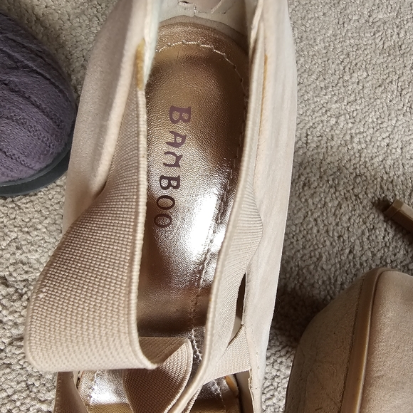 Shoes - Picture 2 of 2